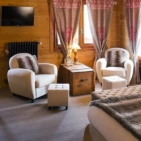 Chalet-hotel Les Cimes 4*
