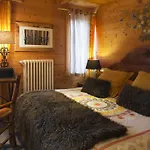 Chalet-hotel & Les Cimes Hotel
