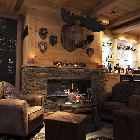 Szálloda Chalet-hotel & Les Cimes 4*